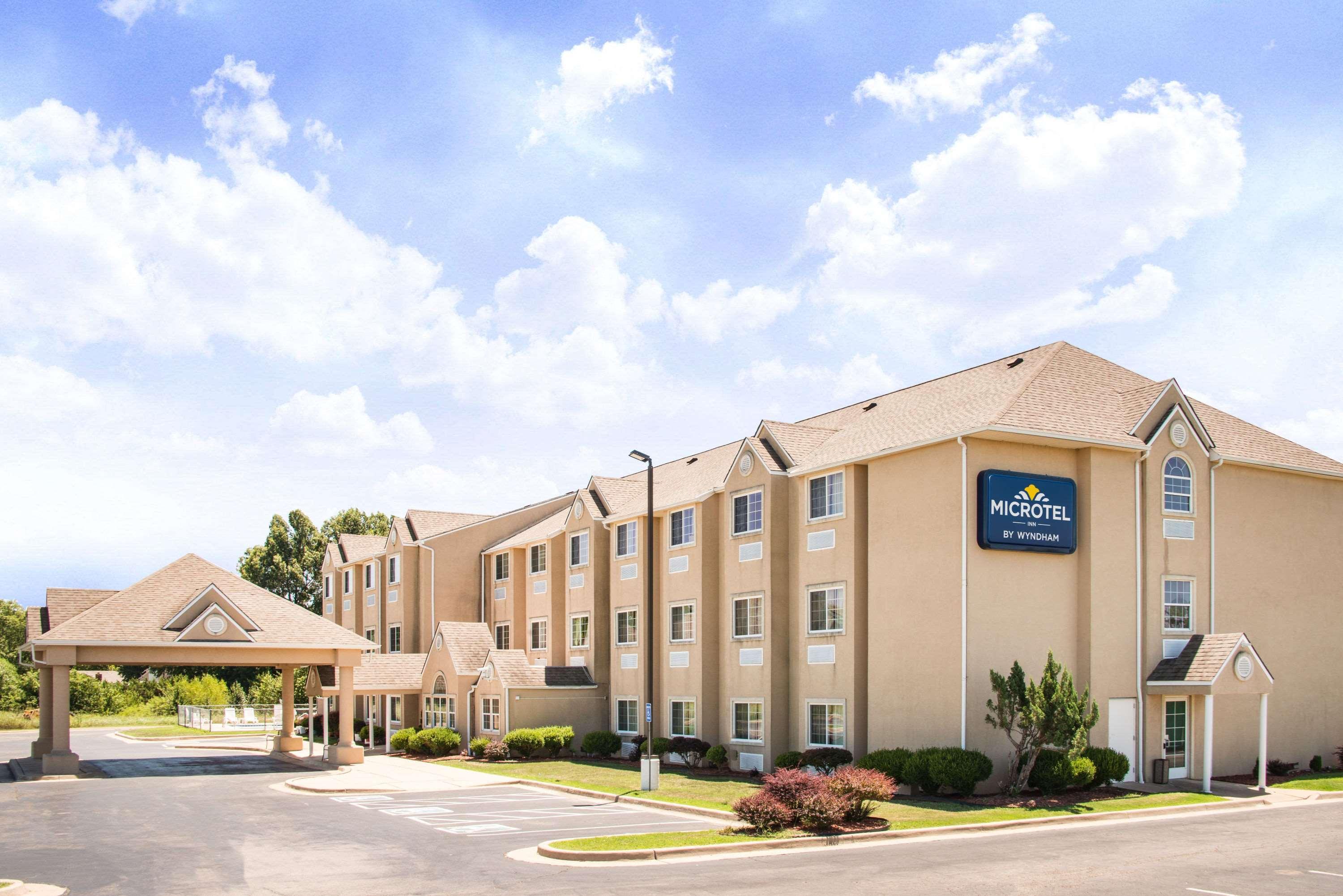 Microtel Inn & Suites Claremore Zewnętrze zdjęcie